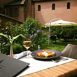 Hotel Du Herrenstein 2*