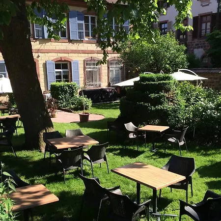 Du Herrenstein Hotel 2*