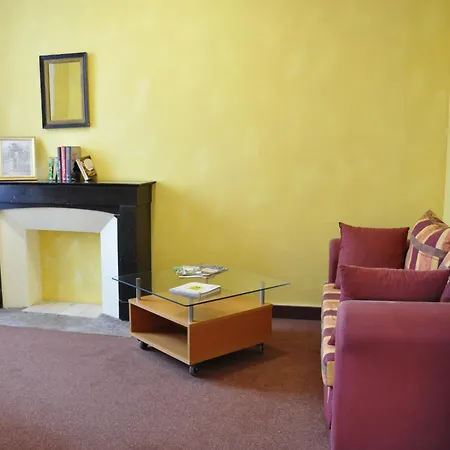 Отель Logis Hotel-restaurant Du Herrenstein Neuwiller-les-Saverne