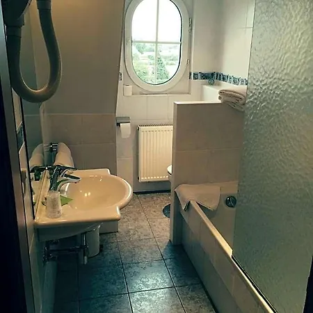 Logis Hotel-restaurant Du Herrenstein Отель